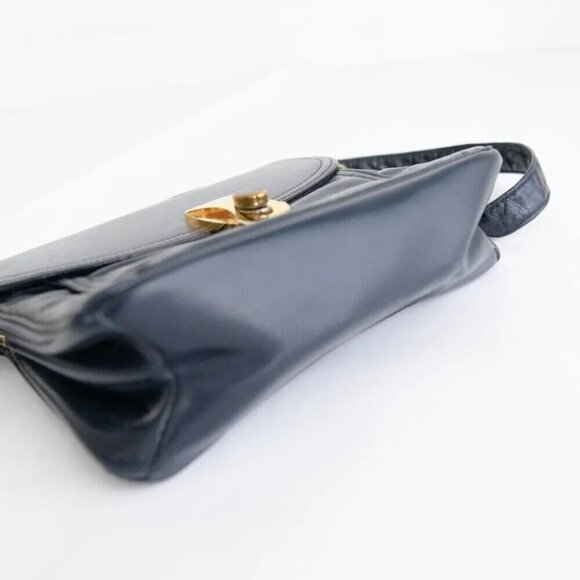 Late 50s/ Early 60s Empress Patent Leather Handbag - Picture 6 of 15